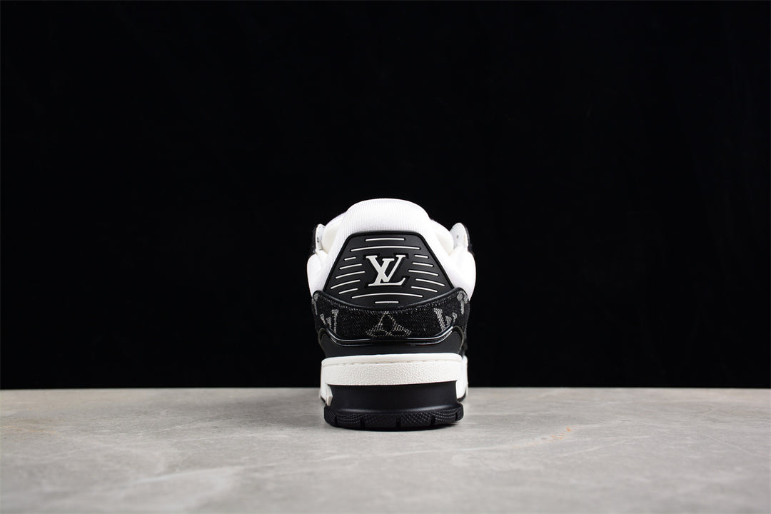 Tênis Louis Vuitton Trainer Sneaker - Preto