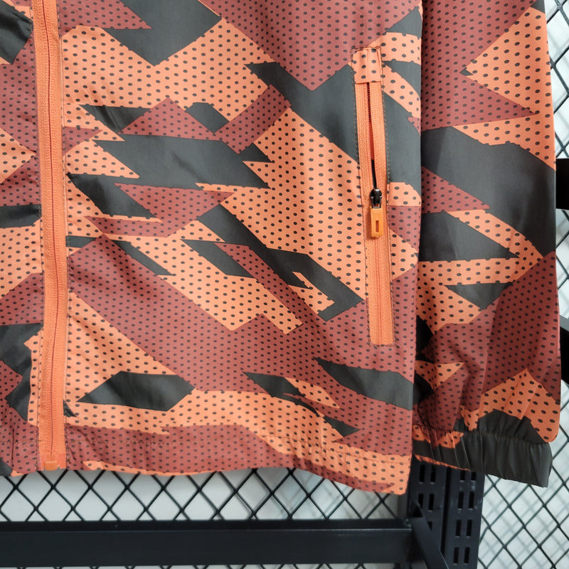 Cortavientos Nike - Camuflaje Naranja