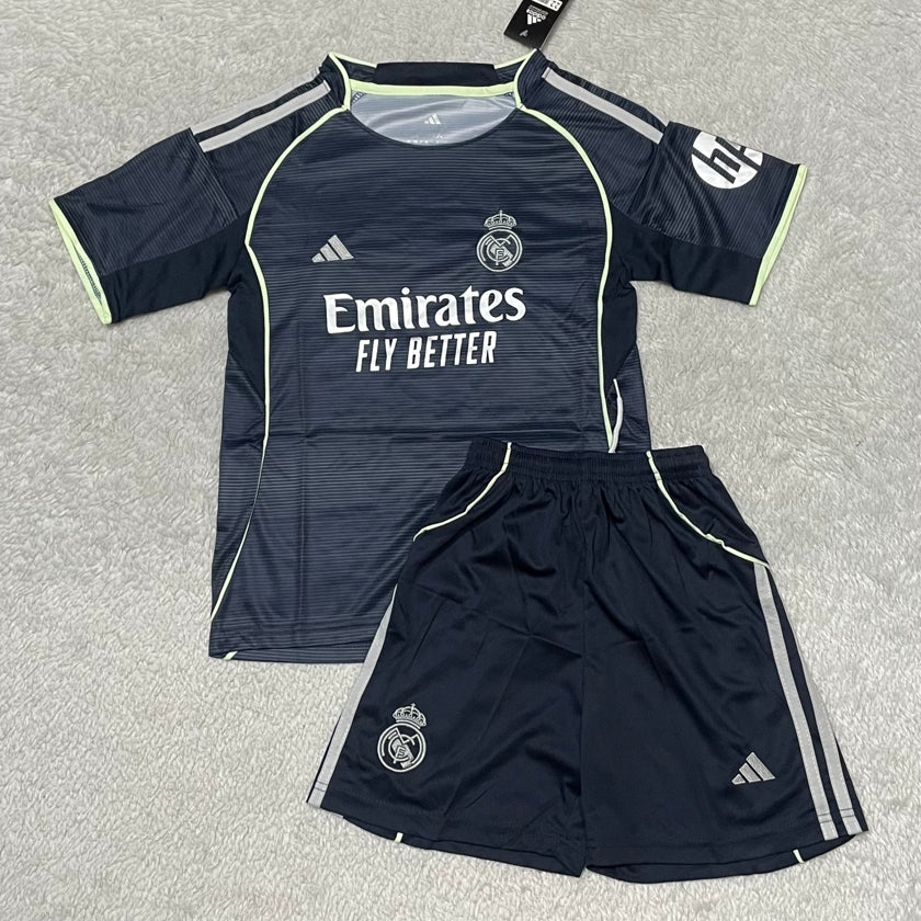 Conjunto Infantil Real Madrid II 2025/26