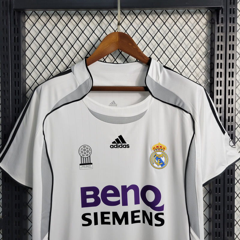 Camiseta retro Real Madrid Primera 2006/07 - Hombre