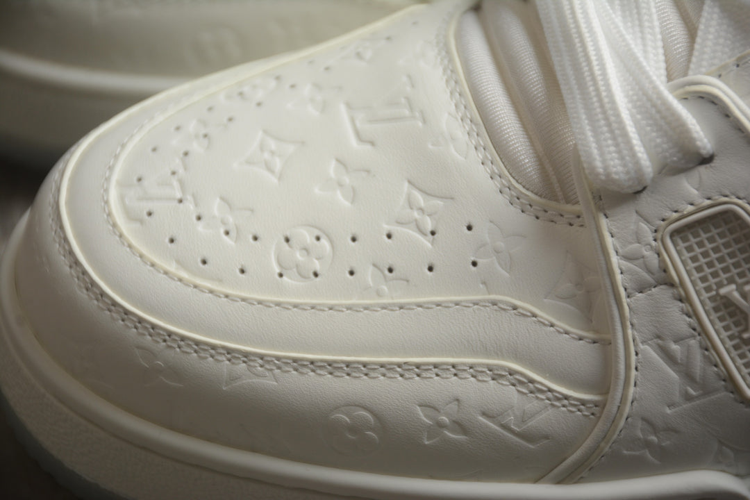 Tênis Louis Vuitton Trainer Sneaker - Branco