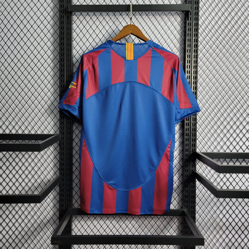 Camiseta Retro Barcelona Local 2005/06 - Hombre