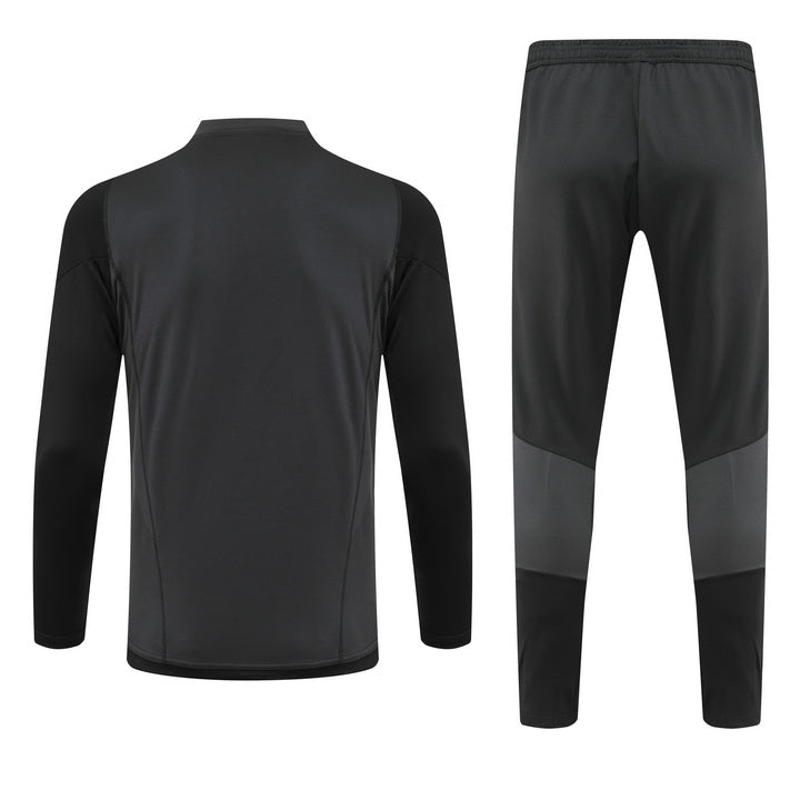 Conjunto de Frio Jaqueta Treino Real Madrid 2023/24 - Preto