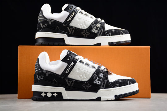 Tênis Louis Vuitton Trainer Sneaker - Preto