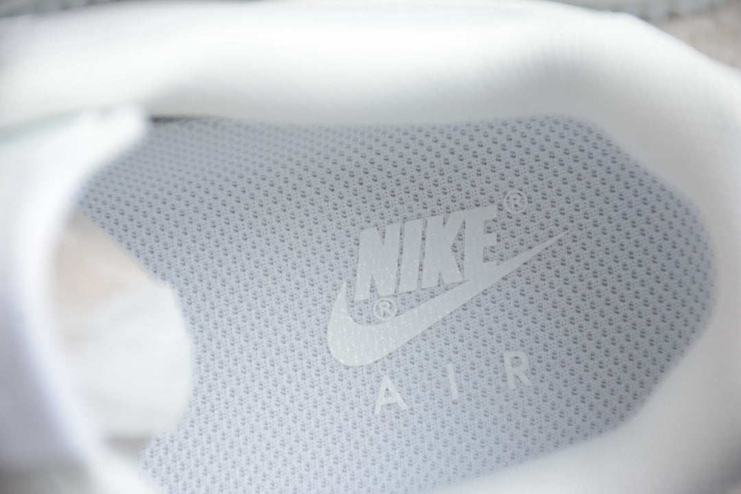 Tênis Nike Air Force 1 ‘07 White