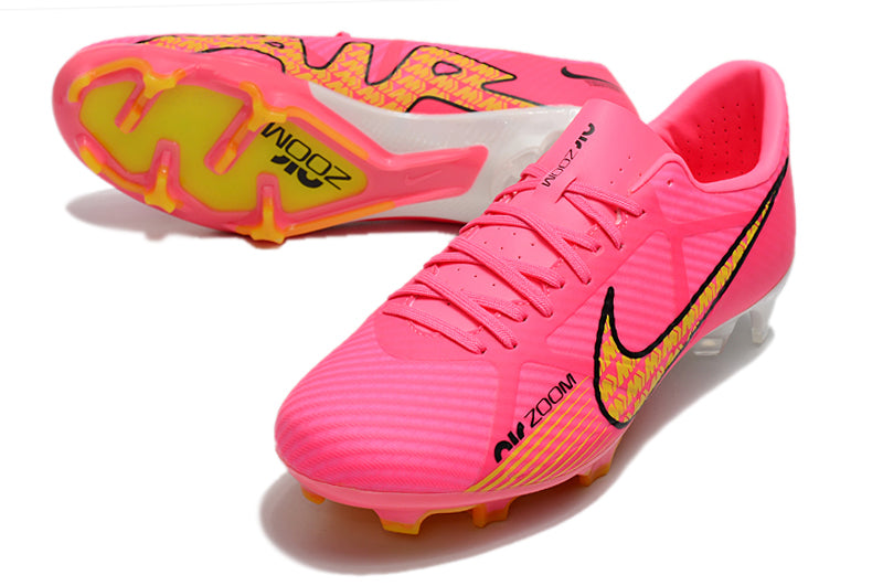 Chuteira Campo Nike Mercurial Zoom Vapor 15 Academy - Rosa