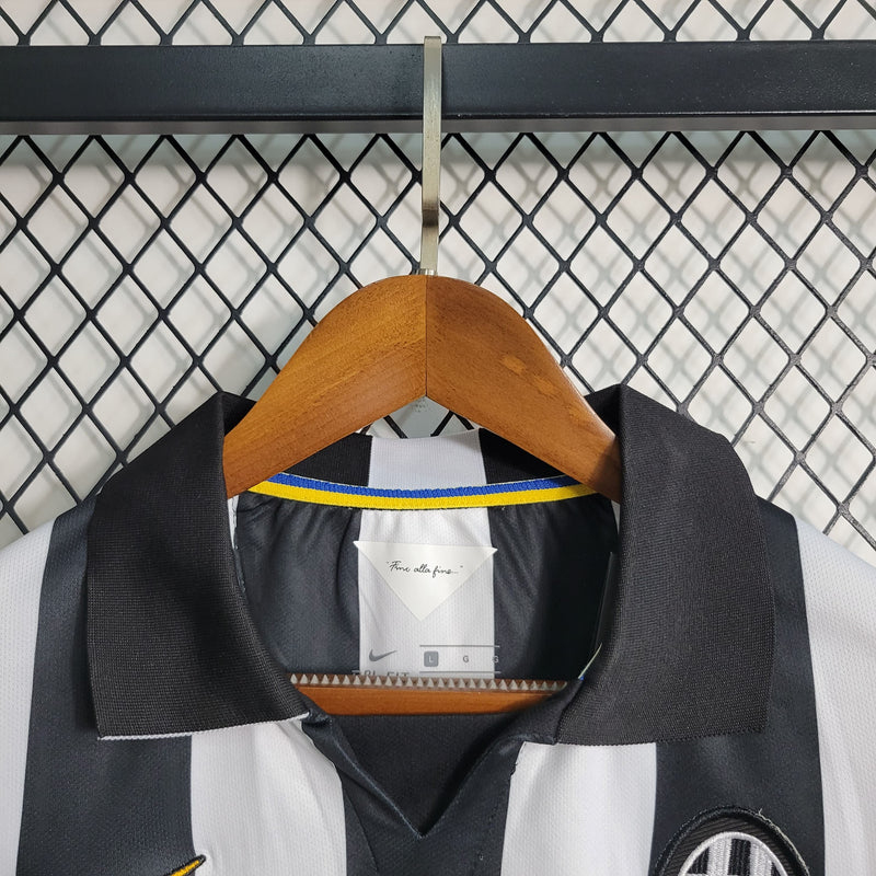 Camisa Retrô Juventus I 2014/15 - Masculina