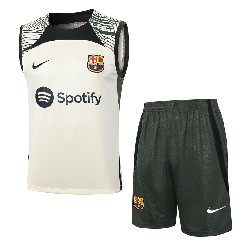 Conjunto camiseta y pantalón corto Barcelona entrenamiento 2023/24 beige y verde