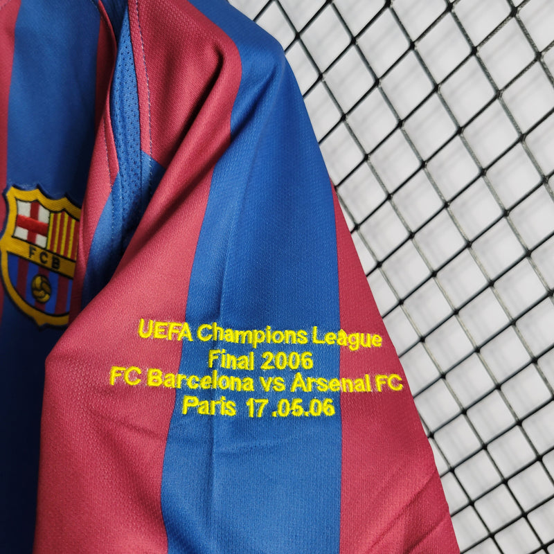 Camiseta Retro Barcelona Local 2005/06 - Hombre