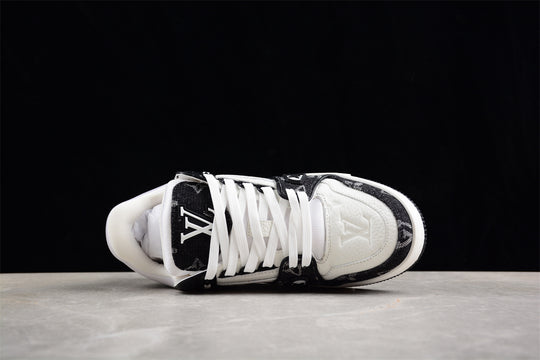 Tênis Louis Vuitton Trainer Sneaker - Preto
