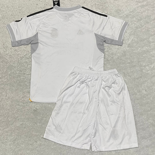 Conjunto Infantil Real Madrid I 2025/26