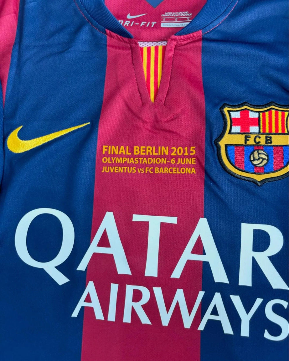 Camisa Retrô Barcelona I 2014/15 - NEYMAR JR #11