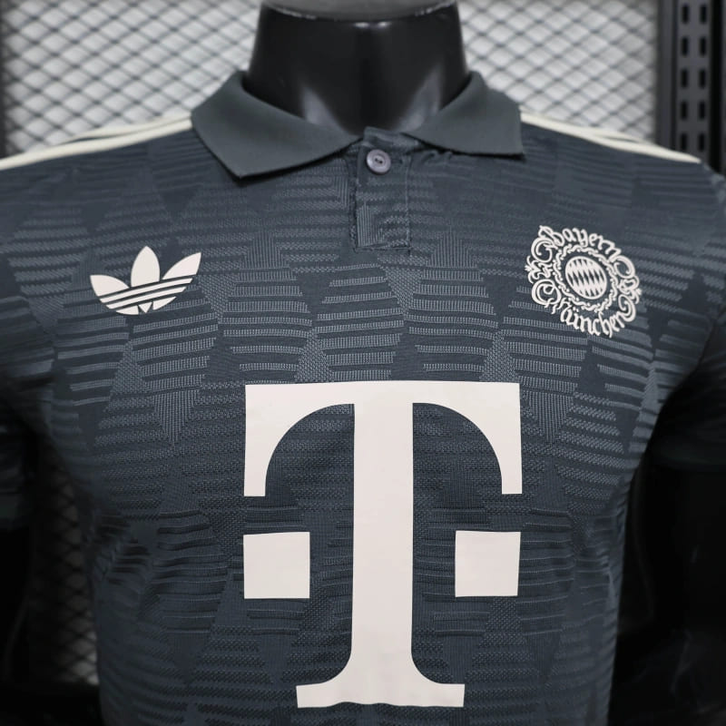 Camiseta de jugador del Bayern de Múnich Oktoberfest 2024/25