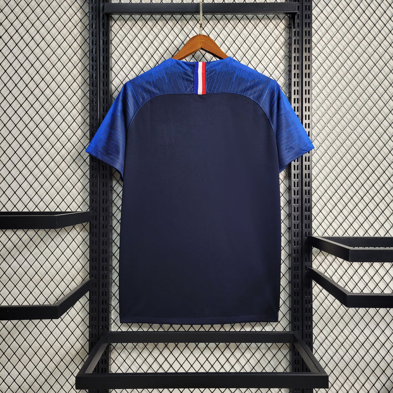 comprar-camisa-camiseta-blusa-da-frança-seleção-francesa-retrô-antiga-da-temporada-2018/2019-18/19-azul-título-campeão-da-copa-do-mundo-i-1-titular-home-mbappe-griezmann-masculina-versão-modelo-torcedor-tailandesa-réplica