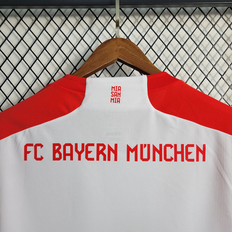 comprar-camisa-camiseta-blusa-do-bayern-de-munique-nova-lançamento-da-temporada-2023/24-23/24-branca-e-vermelha-branco-masculina-versão-modelo-torcedor-tailandesa-réplica-de-time-de-futebol