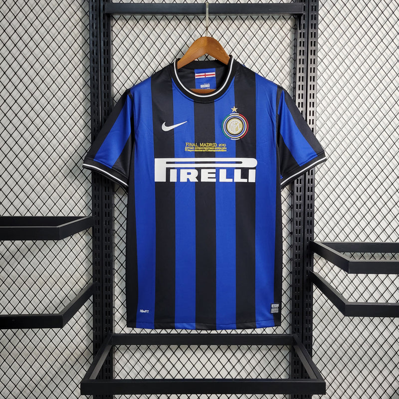 comprar-camisa-camiseta-blusa-do-da-inter-de-milão-internazionale-retrô-azul-e-preta-com-preto-listrada-listras-pirealli-final-título-campeão-da-champions-league-da-temporada-2009/2010-09/10-masculina-versão-modelo-torcedor