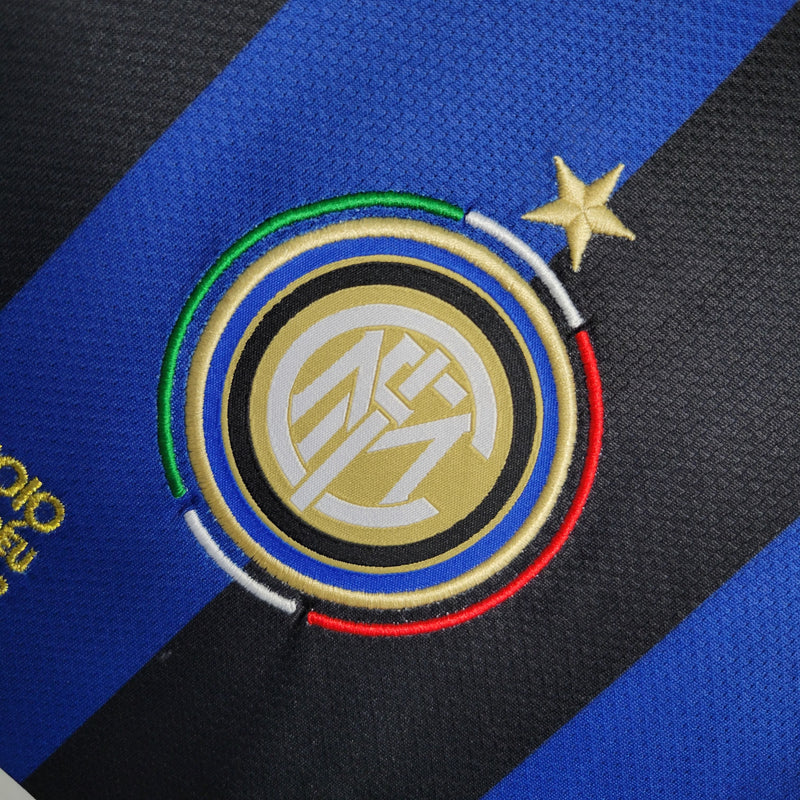 comprar-camisa-camiseta-blusa-do-da-inter-de-milão-internazionale-retrô-azul-e-preta-com-preto-listrada-listras-pirealli-final-título-campeão-da-champions-league-da-temporada-2009/2010-09/10-masculina-versão-modelo-torcedor