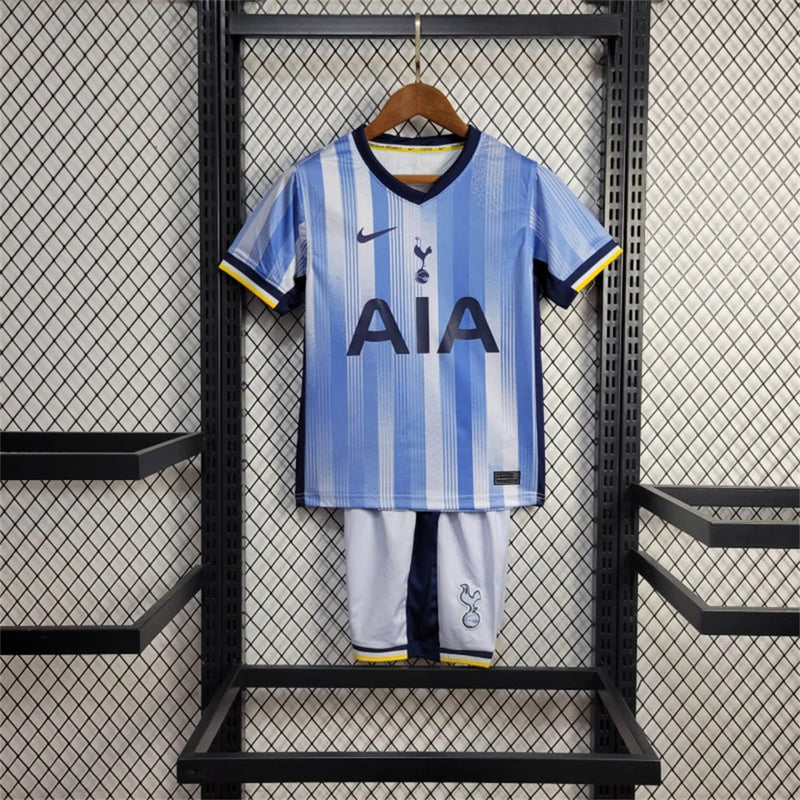 conjunto-kit-com-calção-infantil-kids-para-crianças-camisa-camiseta--do-tottenham-nova-lançamento-nike-da-temporada-2024/25-24/25-ii-2-segunda-reserva-away-visitante-azul-travis-scott-réplica-pro-mantos-richarlison