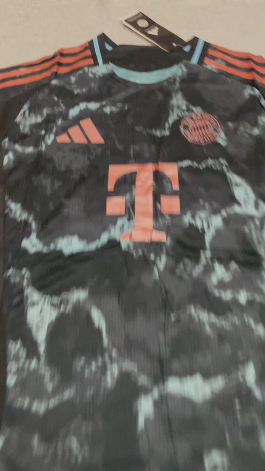 Camisa Jogador Bayern de Munique II 2024/25